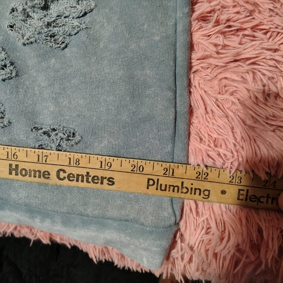 CCK Gray Tiger Graphic Distressed  Sweatshirt With Rhinestones SZ L/NWOT/Seeinfo - Picture 15 of 16